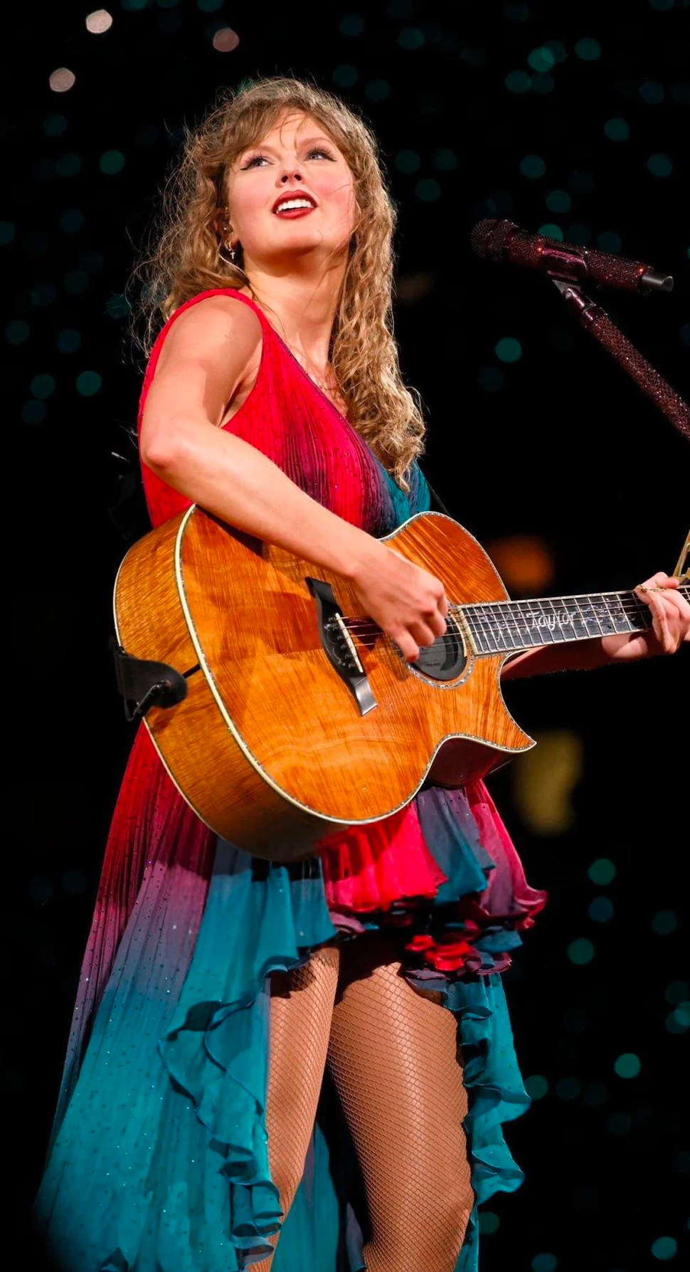 The Eras Tour | Acoustic Section | v8 — Taylor Swift Style